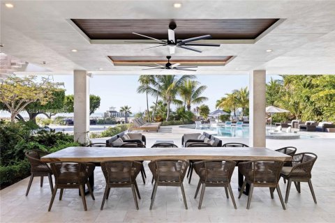 Casa en venta en Marathon, Florida, 10 dormitorios, 737.09 m2 № 1984724 - foto 6