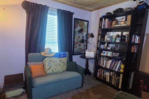House in Sarasota, Florida 4 bedrooms, 142.51 sq.m. № 2104490 - photo 25