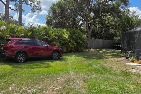House in Sarasota, Florida 4 bedrooms, 142.51 sq.m. № 2104490 - photo 6