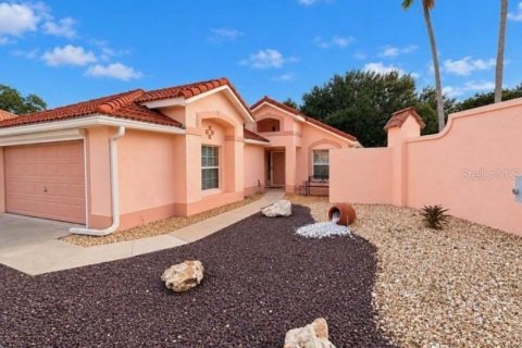 Villa ou maison à The Villages, Floride 2 chambres, 123.65 m2 № 2425324