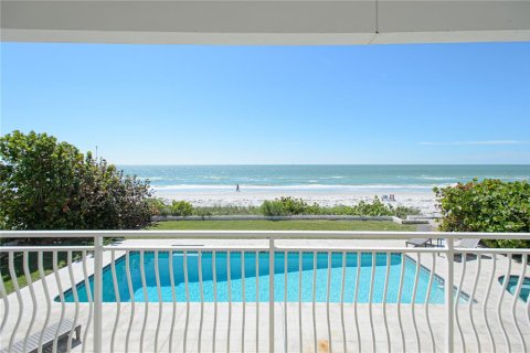 Casa en alquiler en Belleair Beach, Florida, 4 dormitorios, 358.42 m2 № 1848649 - foto 25