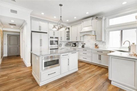 Casa en alquiler en Belleair Beach, Florida, 4 dormitorios, 358.42 m2 № 1848649 - foto 17