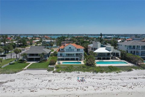 Casa en alquiler en Belleair Beach, Florida, 4 dormitorios, 358.42 m2 № 1848649 - foto 4