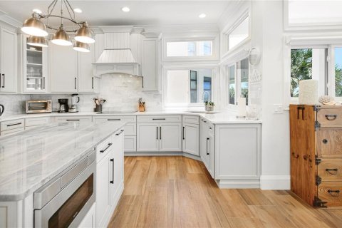 Casa en alquiler en Belleair Beach, Florida, 4 dormitorios, 358.42 m2 № 1848649 - foto 19