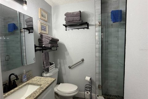 Condo in Englewood, Florida, 3 bedrooms № 2123081 - photo 10
