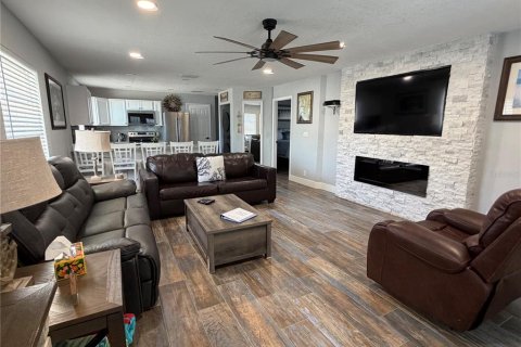 Condo in Englewood, Florida, 3 bedrooms № 2123081 - photo 5