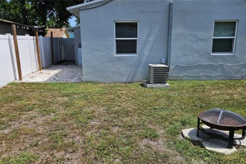 Villa ou maison à vendre à Saint Petersburg, Floride: 2 chambres, 66.89 m2 № 2219331 - photo 18
