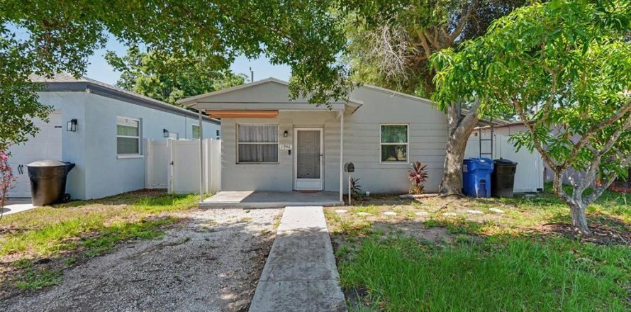 Villa ou maison à Saint Petersburg, Floride 2 chambres, 66.89 m2 № 2219331