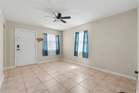 Villa ou maison à vendre à Saint Petersburg, Floride: 2 chambres, 66.89 m2 № 2219331 - photo 5