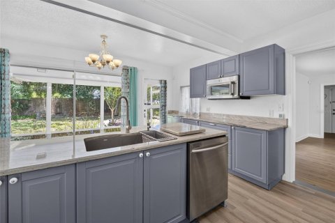 Villa ou maison à vendre à Ocala, Floride: 4 chambres, 221.94 m2 № 2140984 - photo 21
