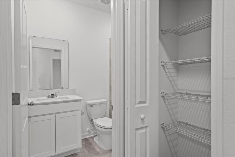 Townhouse in Davenport, Florida 3 bedrooms, 170.94 sq.m. № 2143743 - photo 21