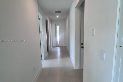 Casa en alquiler en Davie, Florida, 4 dormitorios, 161.56 m2 № 2057940 - foto 15