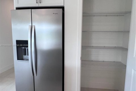 Casa en alquiler en Davie, Florida, 4 dormitorios, 161.56 m2 № 2057940 - foto 20