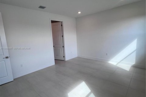 Casa en alquiler en Davie, Florida, 4 dormitorios, 161.56 m2 № 2057940 - foto 25