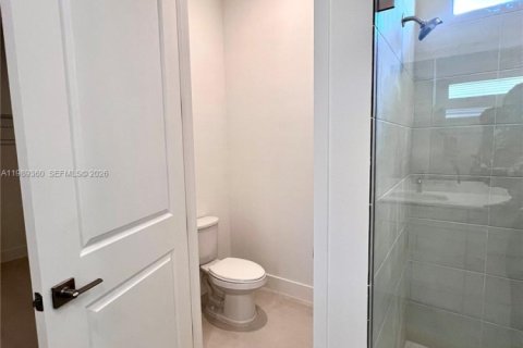 Casa en alquiler en Davie, Florida, 4 dormitorios, 161.56 m2 № 2057940 - foto 30