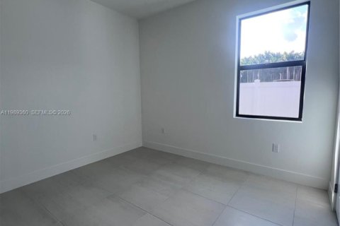 Casa en alquiler en Davie, Florida, 4 dormitorios, 161.56 m2 № 2057940 - foto 7