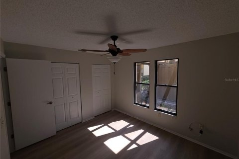 House in Bradenton, Florida 3 bedrooms, 153.29 sq.m. № 2112190 - photo 24