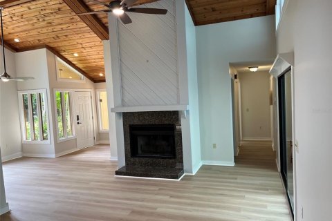 House in Bradenton, Florida 3 bedrooms, 153.29 sq.m. № 2112190 - photo 3