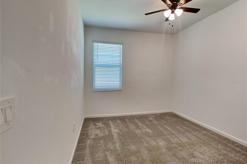 Casa en alquiler en Apopka, Florida, 5 dormitorios, 248.14 m2 № 2107353 - foto 11
