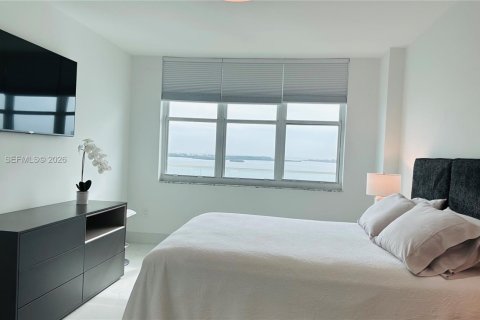 Copropriété à louer à Miami, Floride: 2 chambres, 89.19 m2 № 1996586 - photo 19