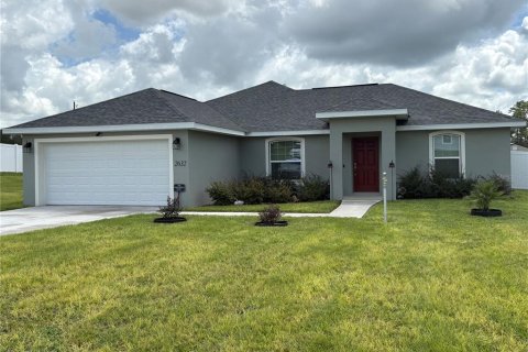 House in Ocala, Florida 3 bedrooms, 134.89 sq.m. № 1880910 - photo 1