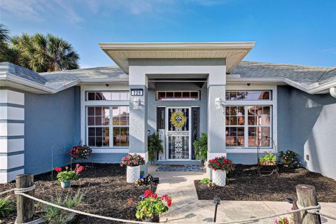 Casa en venta en Punta Gorda, Florida, 4 dormitorios, 199.28 m2 № 2212759 - foto 4