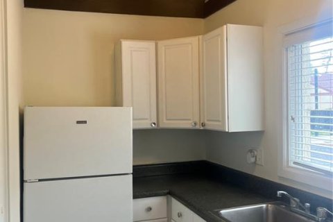 Townhouse in Tampa, Florida 2 bedrooms, 94.02 sq.m. № 1907370 - photo 3