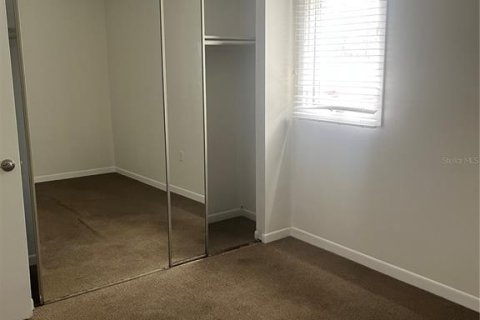 Townhouse in Tampa, Florida 2 bedrooms, 94.02 sq.m. № 1907370 - photo 10