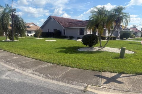 Casa en alquiler en Sun City Center, Florida, 2 dormitorios, 175.59 m2 № 1917616 - foto 5