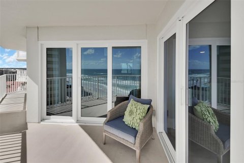 Condominio en venta en Daytona Beach Shores, Florida, 2 dormitorios, 145.02 m2 № 2101360 - foto 24
