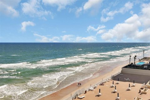 Condominio en venta en Daytona Beach Shores, Florida, 2 dormitorios, 145.02 m2 № 2101360 - foto 23