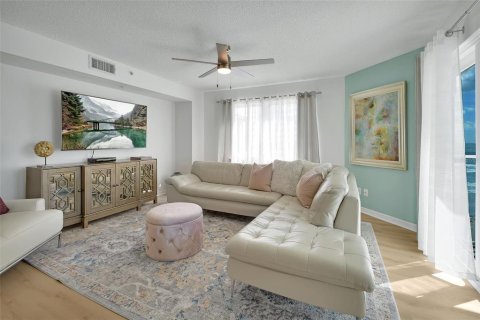 Condominio en venta en Daytona Beach Shores, Florida, 2 dormitorios, 145.02 m2 № 2101360 - foto 25
