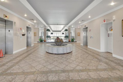 Condominio en venta en Daytona Beach Shores, Florida, 2 dormitorios, 145.02 m2 № 2101360 - foto 3
