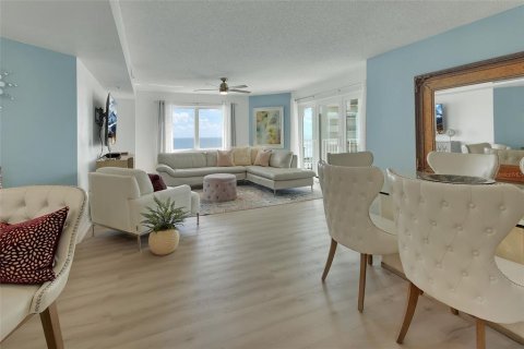 Condominio en venta en Daytona Beach Shores, Florida, 2 dormitorios, 145.02 m2 № 2101360 - foto 20