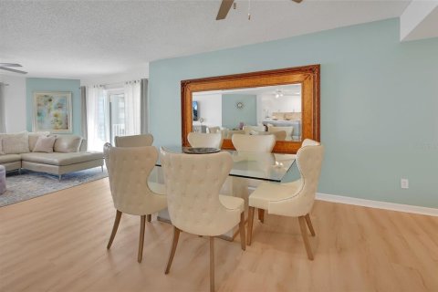 Condominio en venta en Daytona Beach Shores, Florida, 2 dormitorios, 145.02 m2 № 2101360 - foto 19