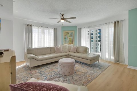 Condominio en venta en Daytona Beach Shores, Florida, 2 dormitorios, 145.02 m2 № 2101360 - foto 22