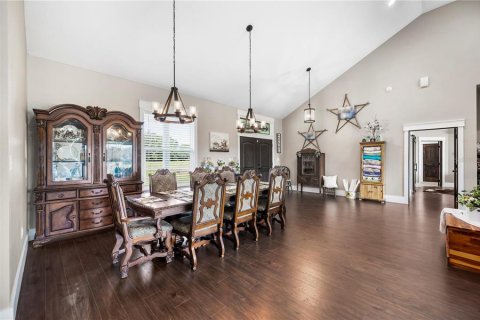 House in Lakeland, Florida 3 bedrooms, 299.61 sq.m. № 1884295 - photo 14