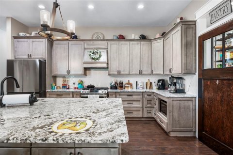 House in Lakeland, Florida 3 bedrooms, 299.61 sq.m. № 1884295 - photo 19