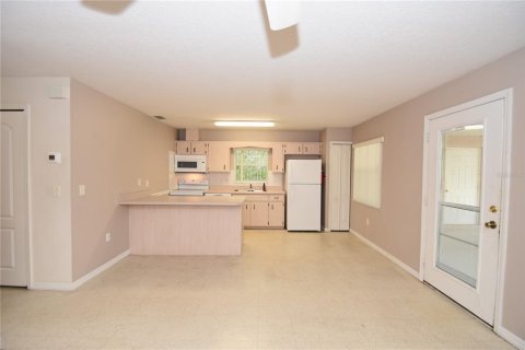 Appartement à louer à Palm Coast, Floride: 2 chambres, 94.2 m2 № 2427114 - photo 2
