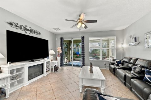 Villa ou maison à vendre à Plant City, Floride: 3 chambres, 188.59 m2 № 2431115 - photo 2