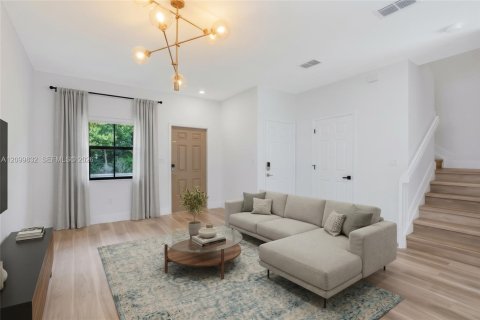 Townhouse in Davie, Florida 3 bedrooms, 133.59 sq.m. № 2401496 - photo 7