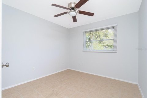 House in Punta Gorda, Florida 4 bedrooms, 135.36 sq.m. № 2277633 - photo 6