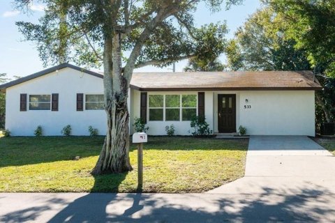 House in Punta Gorda, Florida 4 bedrooms, 135.36 sq.m. № 2277633