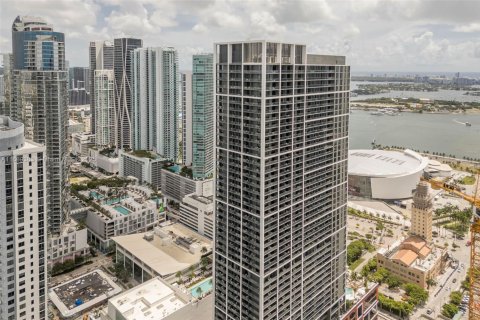 Condo in Miami, Florida, 1 bedroom  № 1867886 - photo 12