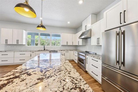 Villa ou maison à vendre à DeLand, Floride: 4 chambres, 301.93 m2 № 2239028 - photo 8