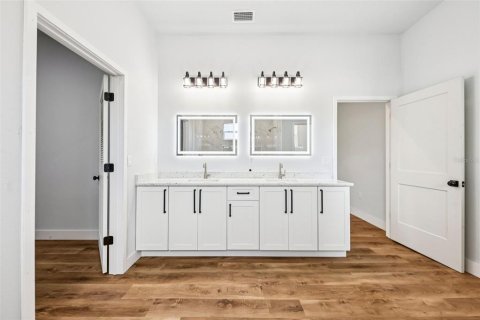 Villa ou maison à vendre à DeLand, Floride: 4 chambres, 301.93 m2 № 2239028 - photo 22