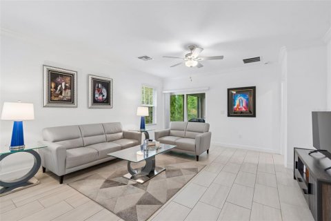 Casa en venta en Land O' Lakes, Florida, 2 dormitorios, 150.04 m2 № 2302673 - foto 12
