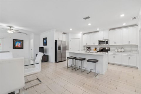 Casa en venta en Land O' Lakes, Florida, 2 dormitorios, 150.04 m2 № 2302673 - foto 9