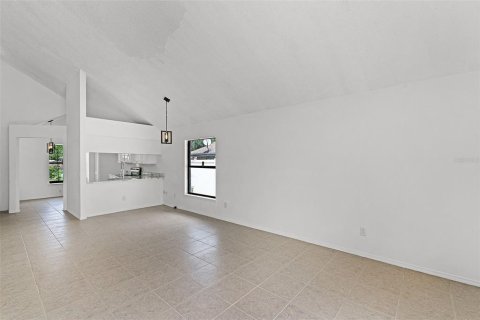 Casa en venta en Orlando, Florida, 3 dormitorios, 161.65 m2 № 1899004 - foto 11