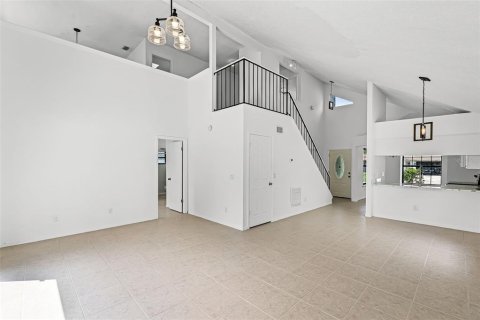 Casa en venta en Orlando, Florida, 3 dormitorios, 161.65 m2 № 1899004 - foto 13